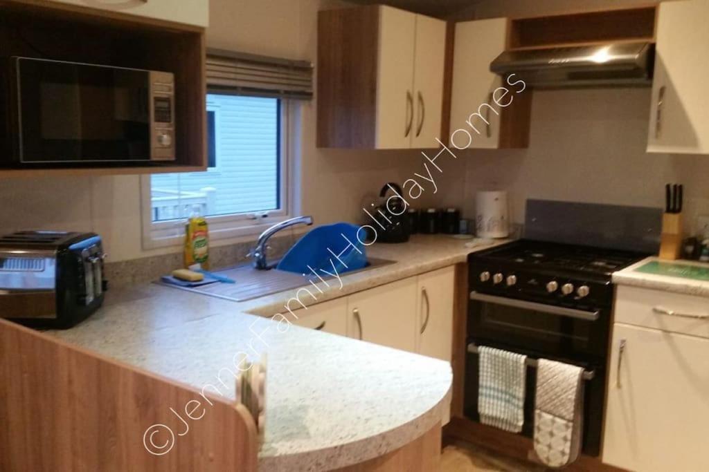 Jenner Family Holiday Homes At Tattershall Lakes Dogdyke Exterior foto